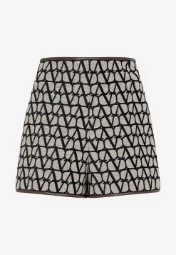 Valentino Toile Iconographe Light Shorts Beige