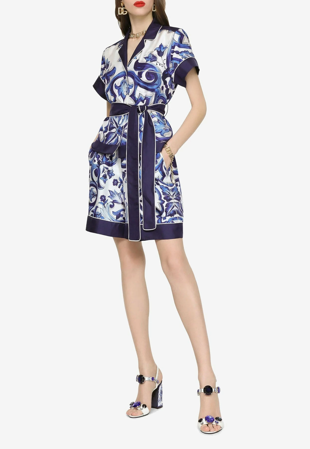 Dolce & Gabbana Majolica Print High-Waist Silk Twill Shorts Blue 2 Dolce & Gabbana Majolica Print High-Waist Silk Twill Shorts Blue - Image 2