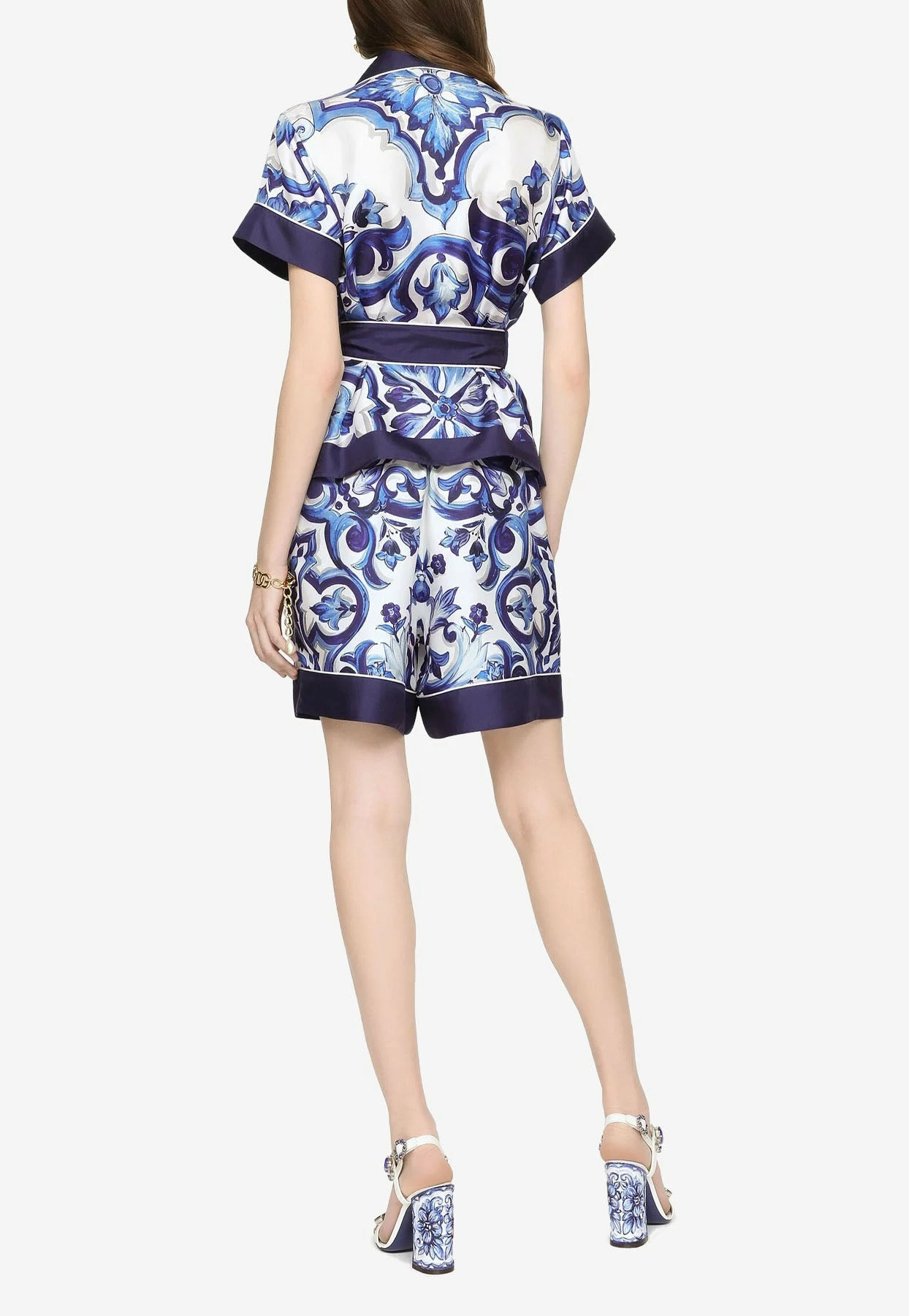 Dolce & Gabbana Majolica Print High-Waist Silk Twill Shorts Blue 4 Dolce & Gabbana Majolica Print High-Waist Silk Twill Shorts Blue - Image 4