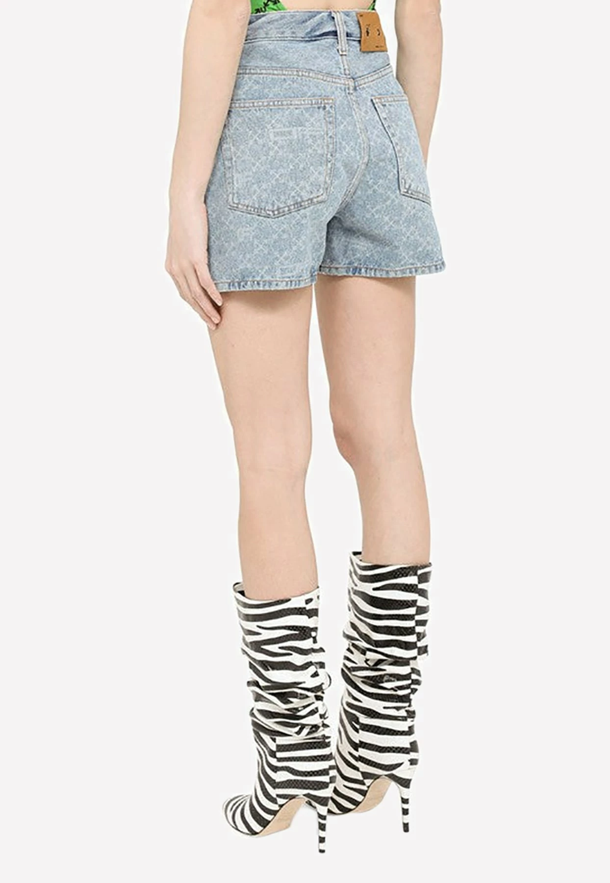 Off-White Arrows-Pattern Denim Shorts Blue 4 Off-White Arrows-Pattern Denim Shorts Blue - Image 4
